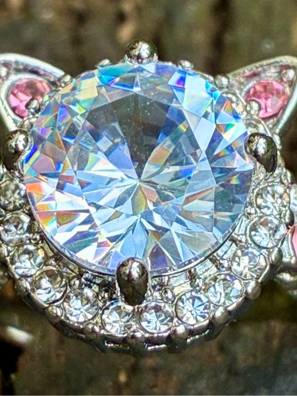😻 Sparkling Cat CZ Halo Ring with Pink Rhinestone Accents